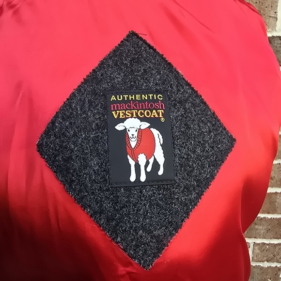 Vintage Gray Hooded Wool Coat with Red Interior Trim - Picture 12 of 16